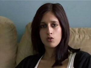 Pakistani Brit Teen Zarina Masood',s Push up with regard to Parching Loam Video