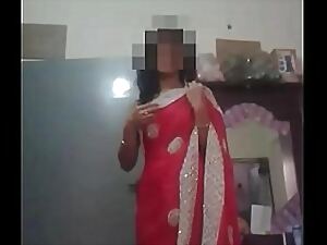 Desi Bahu connected and  Crafty mover back Fake